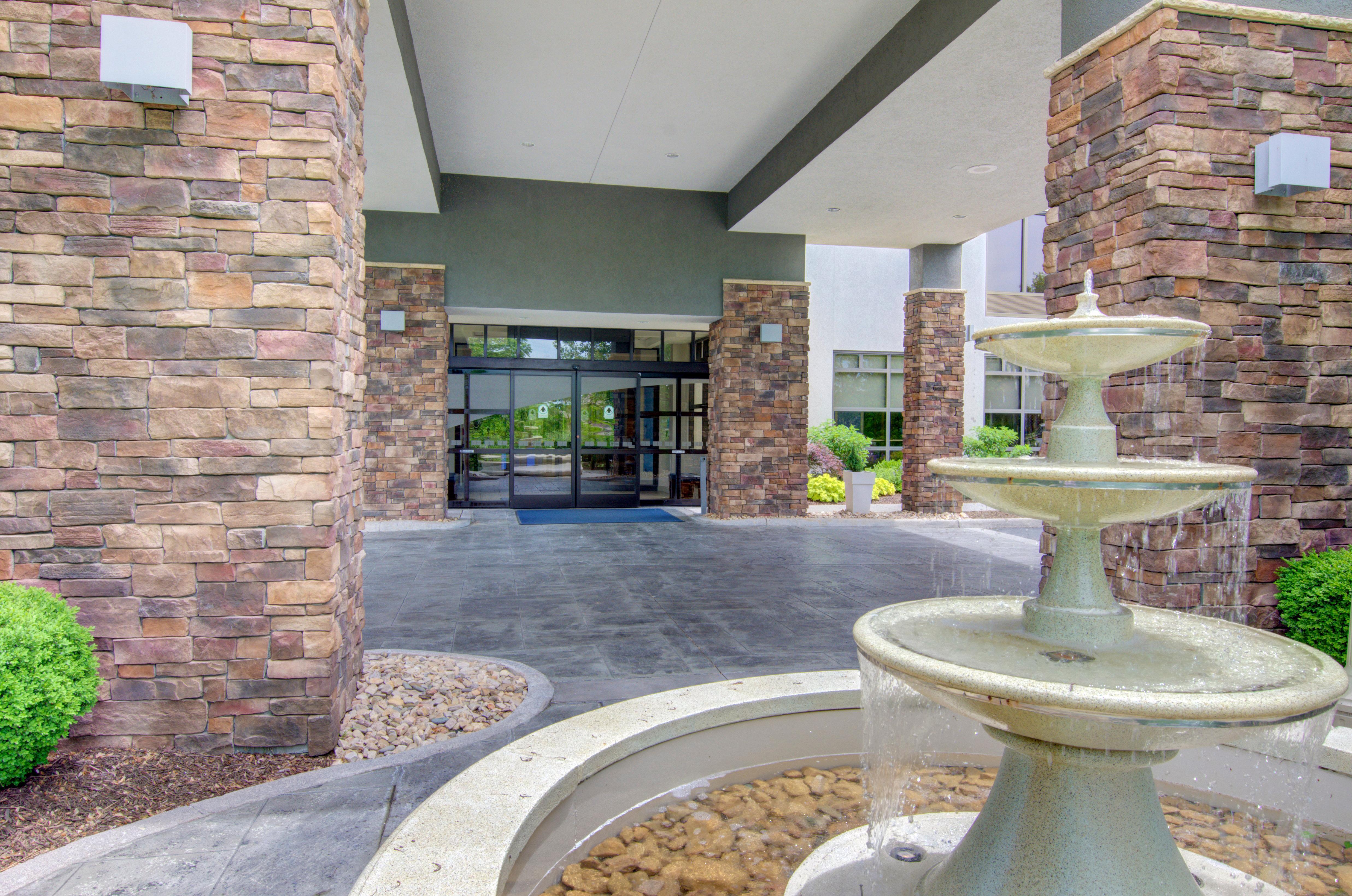 Holiday Inn Express Blacksburg By Ihg Ngoại thất bức ảnh